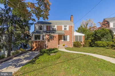 8215 Larry Place, Chevy Chase, MD 20815 - Photo 13