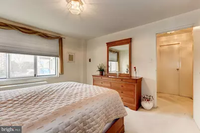 10201 Grosvenor Place #503, Rockville, MD 20852 - Photo 11