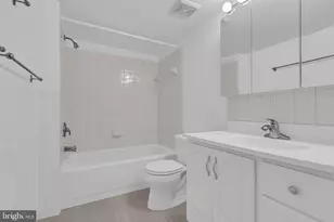 12730 Veirs Mill Rd, Rockville, MD 20853 - Photo 13
