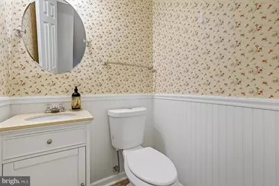 1352 Carlsbad Drive, Gaithersburg, MD 20879 - Photo 11