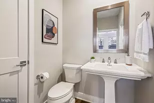 10340 Grosvenor Pl, North Bethesda, MD 20852 - Photo 17