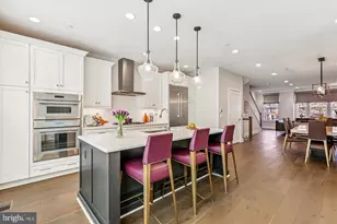 10340 Grosvenor Pl, North Bethesda, MD 20852 - Photo 9