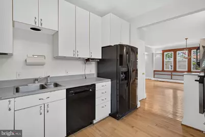 311 Philadelphia Avenue, Takoma Park, MD 20912 - Photo 13