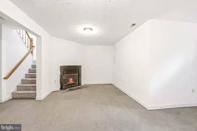 20323 Cedarhurst Way, Germantown, MD 20876 - Photo 37