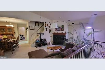 18116 Rolling Meadow Way #202, Olney, MD 20832 - Photo 9