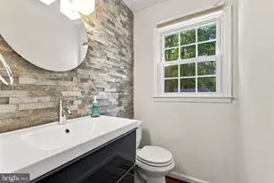 607 Poplarwood Pl, Gaithersburg, MD 20877 - Photo 17