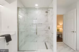 121 Selby St, Gaithersburg, MD 20878 - Photo 23