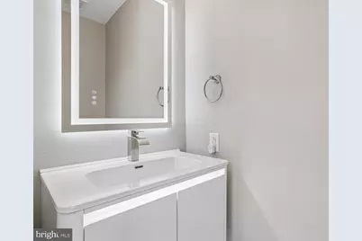 12206 Brittania Circle, Germantown, MD 20874 - Photo 9