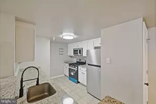 11710 Old Georgetown Rd, North Bethesda, MD 20852 - Photo 25