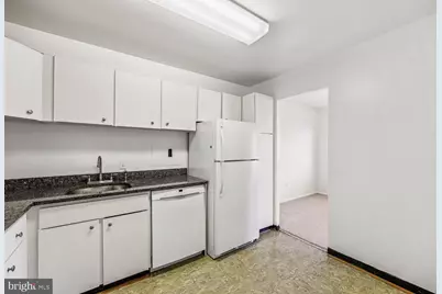 1111 University Boulevard W #1115A, Silver Spring, MD 20902 - Photo 11