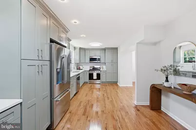 8910 Alliston Hollow Way, Gaithersburg, MD 20879 - Photo 7