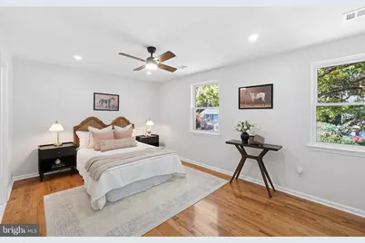 8910 Alliston Hollow Way, Gaithersburg, MD 20879 - Photo 23