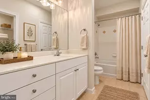 16 Granite Pl, Gaithersburg, MD 20878 - Photo 11