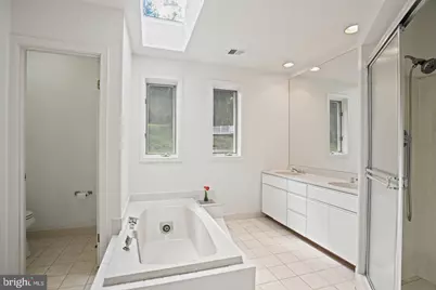 10320 Glen Road, Potomac, MD 20854 - Photo 15