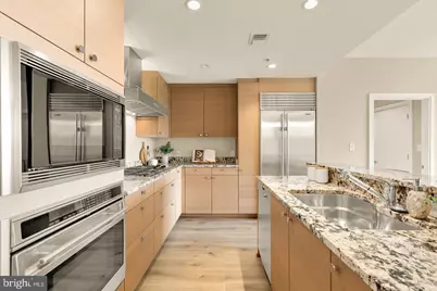 6820 Wisconsin Avenue #5013, Bethesda, MD 20814 - Photo 11