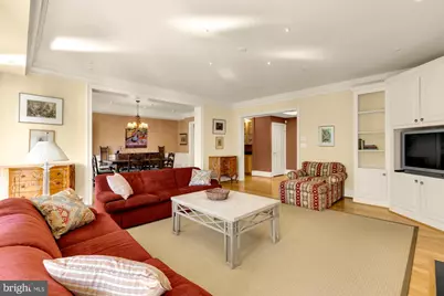 10400 Strathmore Park Court #301, North Bethesda, MD 20852 - Photo 17