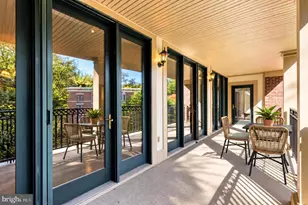 10400 Strathmore Park Ct, North Bethesda, MD 20852 - Photo 19