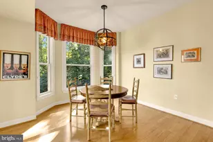 10400 Strathmore Park Ct, North Bethesda, MD 20852 - Photo 23