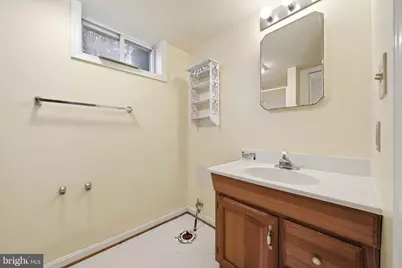 14208 Marian Drive, Rockville, MD 20850 - Photo 63