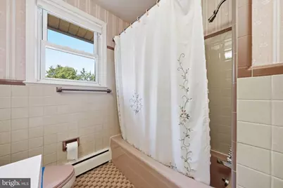 14208 Marian Drive, Rockville, MD 20850 - Photo 49