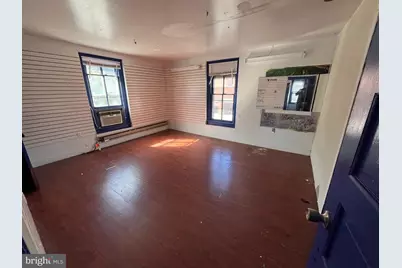 403 E Diamond Avenue, Gaithersburg, MD 20877 - Photo 13