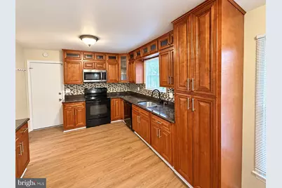 13205 Rippling Brook Drive, Silver Spring, MD 20906 - Photo 5