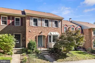 7607 Heatherton Ln, Rockville, MD 20854 - Photo 1