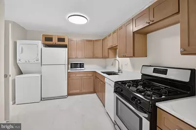 4620 N Park Avenue #811E, Chevy Chase, MD 20815 - Photo 9