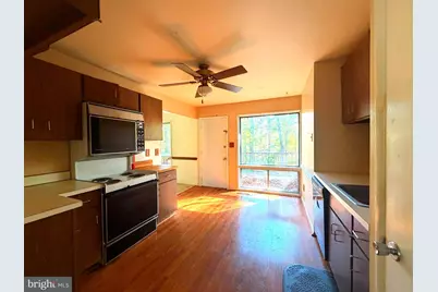 11708 Silent Valley Lane, Gaithersburg, MD 20878 - Photo 17