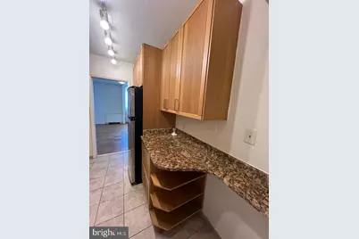 4242 East West Hwy #805, Chevy Chase, MD 20815 - Photo 7