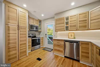 8203 Roanoke Avenue, Takoma Park, MD 20912 - Photo 15