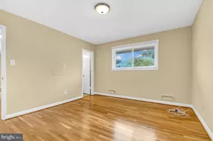 10228 Farnham Dr, Bethesda, MD 20814 - Photo 17