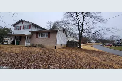 4605 Sharon Road, Temple Hills, MD 20748 - Photo 3