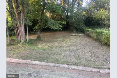 4705 41st Place, Hyattsville, MD 20781 - Photo 3