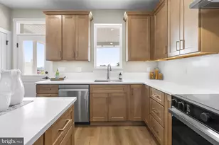 4403 Oglethorpe St, Hyattsville, MD 20781 - Photo 11