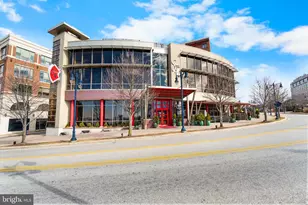 145 Riverhaven Dr, Oxon Hill, MD 20745 - Photo 33