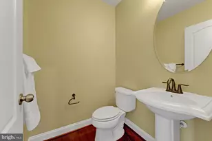 514 Overlook Park Dr, National Harbor, MD 20745 - Photo 15