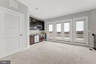 514 Overlook Park Dr, National Harbor, MD 20745 - Photo 29