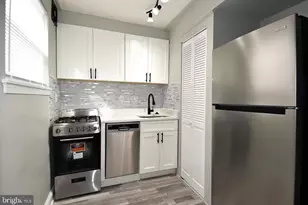 8208 Bellefonte Ln, Clinton, MD 20735 - Photo 7