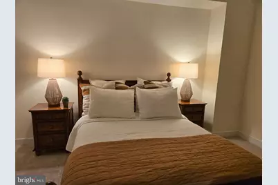 155 Potomac #710, National Harbor, MD 20745 - Photo 17