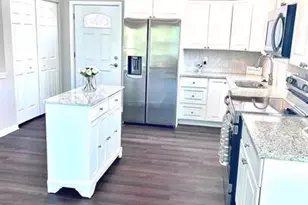 2105 Ruatan St, Hyattsville, MD 20783 - Photo 9