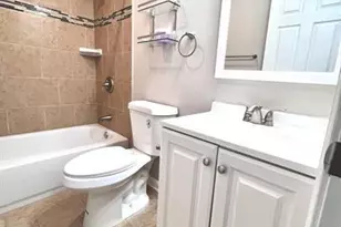 2105 Ruatan St, Hyattsville, MD 20783 - Photo 19