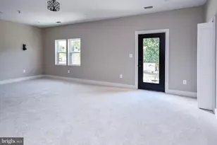 16305 Ayrwood Ln, Bowie, MD 20716 - Photo 53