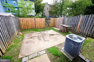 2223 Anvil Ln, Temple Hills, MD 20748 - Photo 13