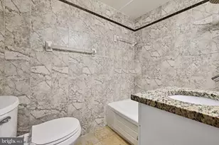 507 Wilson Bridge Dr, Oxon Hill, MD 20745 - Photo 11