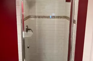 7905 Esther Dr, Oxon Hill, MD 20745 - Photo 9