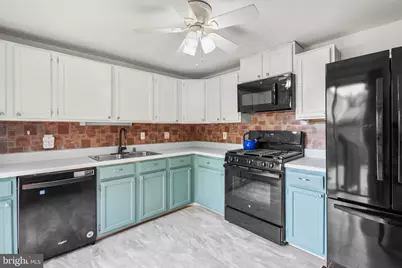 5136 Cranmer Way, Capitol Heights, MD 20743 - Photo 15