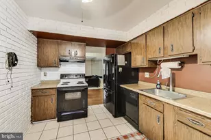 2205 Anvil Ln, Temple Hills, MD 20748 - Photo 5