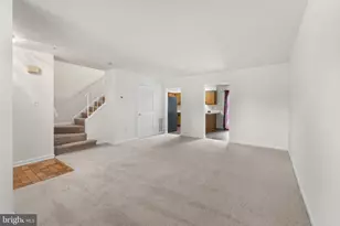 1008 Hanbury Ct, Capitol Heights, MD 20743 - Photo 9