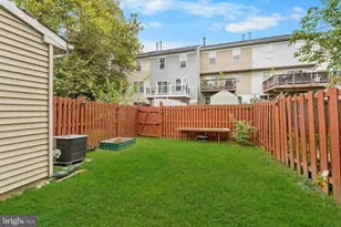 1008 Hanbury Ct, Capitol Heights, MD 20743 - Photo 5